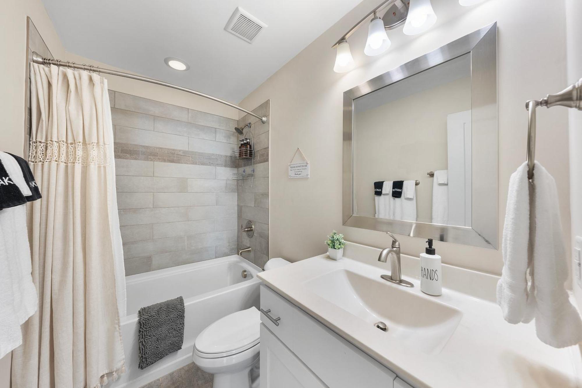 Charming Dt 3-Bed Bungalow With Fenced-In Yard Raleigh Exterior foto